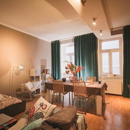 فيينا Charming Apartment: Only 10 Minutes To The Center المظهر الخارجي الصورة